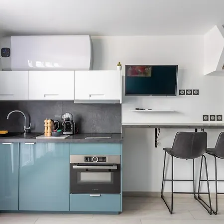 Apartment Double 6 Persons Near - Fairytale Factory Bussy-Saint-Georges