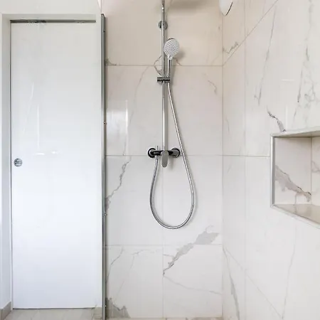 Appartamento Double 6 Persons Near - Fairytale Factory *